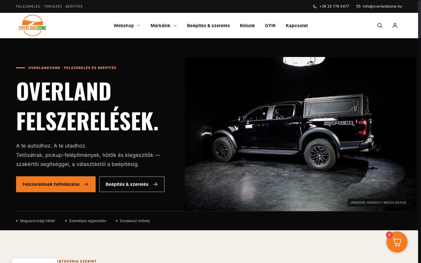 Az OverlandZone webáruház kezdőoldala egy felszerelt terepjáróval